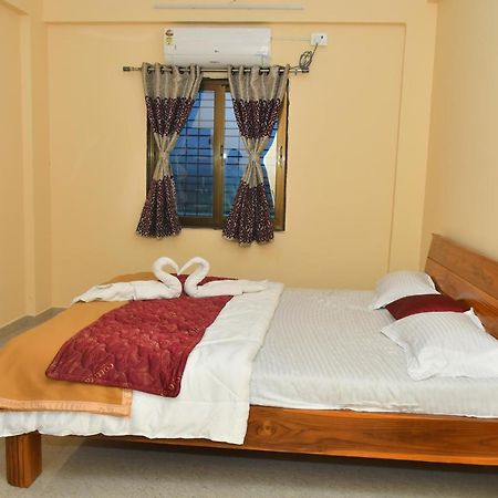 Hotel Jay Malhar And Lodging Igatpuri Exteriör bild