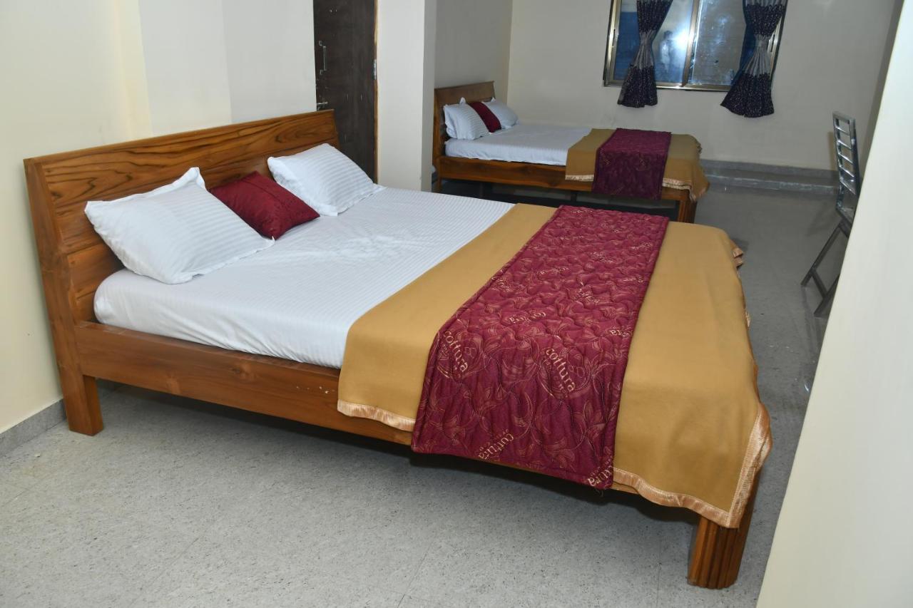 Hotel Jay Malhar And Lodging Igatpuri Exteriör bild